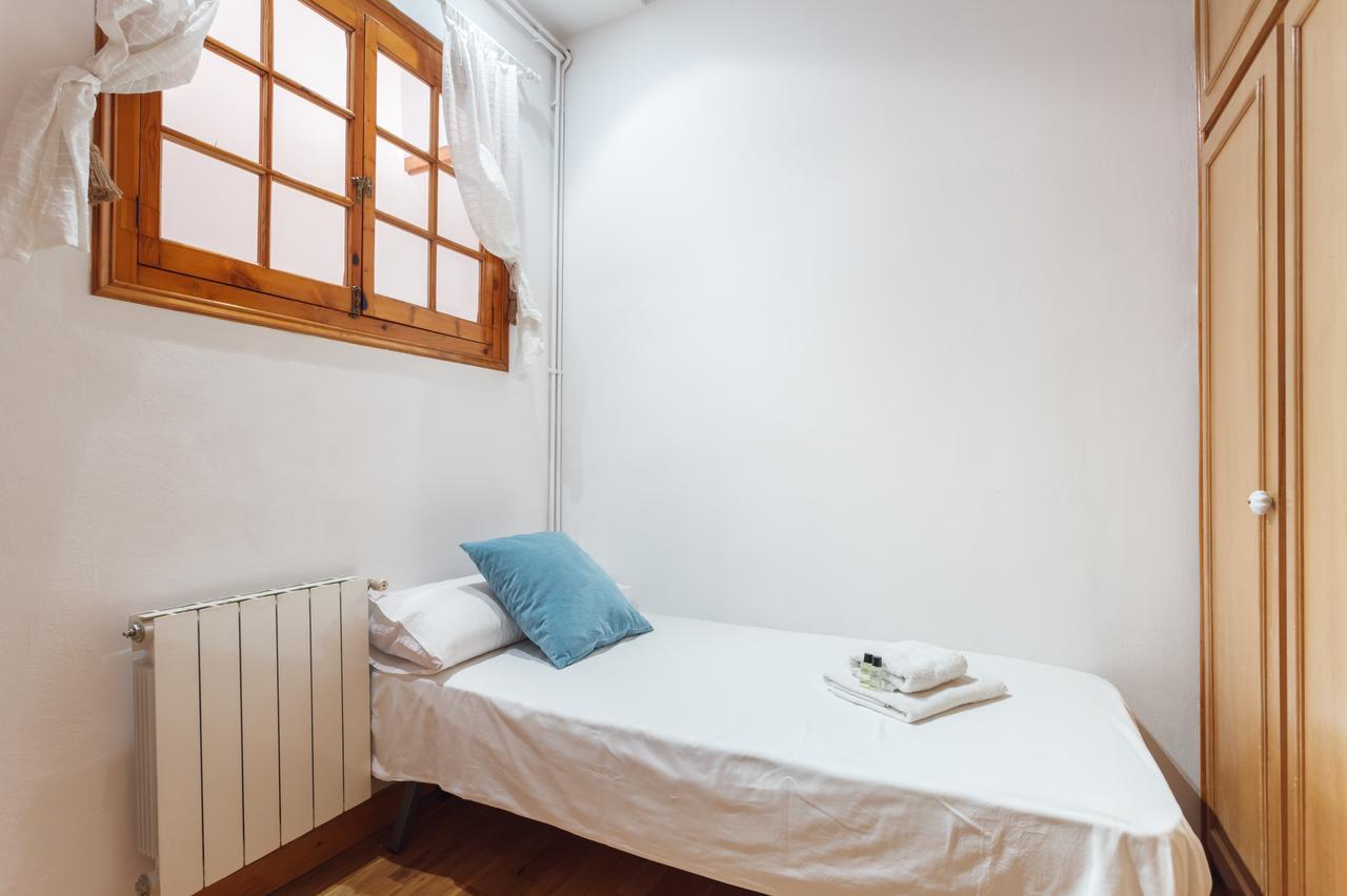 Apartamento Flateli Aribau Barcelona Exterior foto