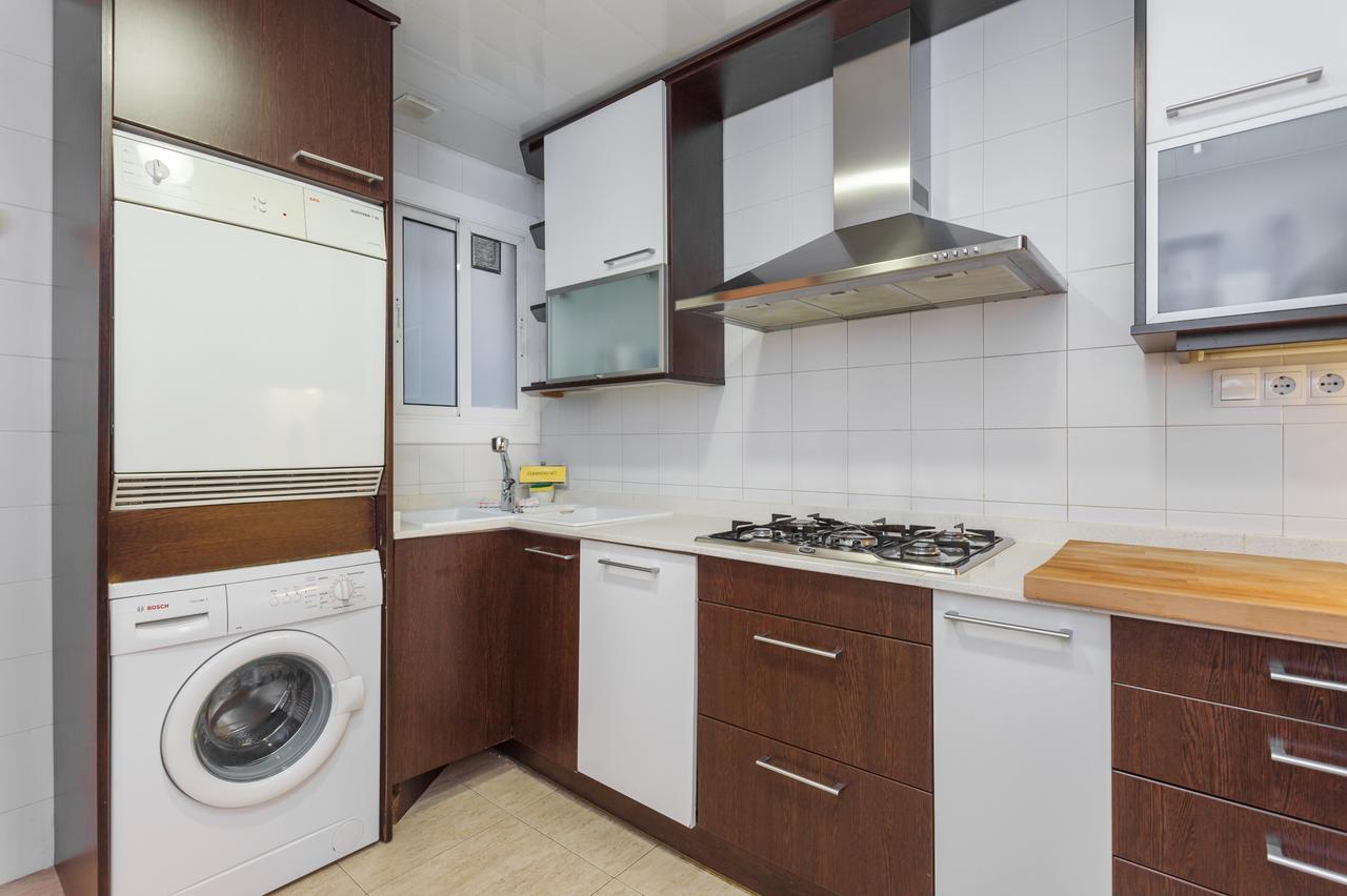 Apartamento Flateli Aribau Barcelona Exterior foto